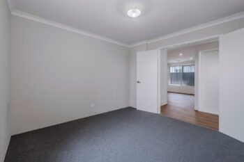 Listing image for 404 Torwood Avenue, Treeby  WA  6164