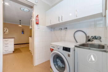 Listing image for 4 Tweed Close, Camillo  WA  6111