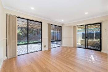 Listing image for 6 Meadowview Mews, Canning Vale  WA  6155