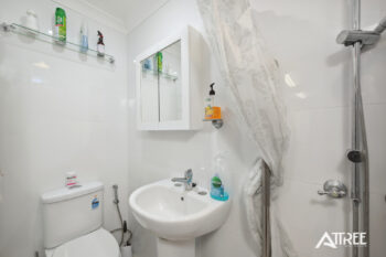 Listing image for 6 Ambassador Court, Thornlie  WA  6108