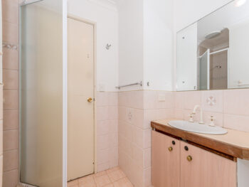 Listing image for 90 Inverness Circle, Camillo  WA  6111