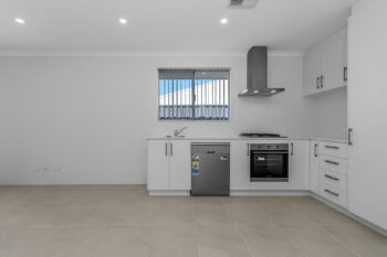 Listing image for 14B Hibiscus Street, Hammond Park  WA  6164