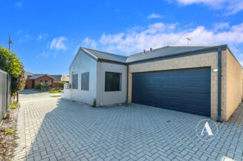Listing image for 1/11 Yewers Drive, Champion Lakes  WA  6111