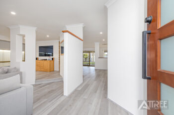 Listing image for 17 Endeavour Court, Thornlie  WA  6108