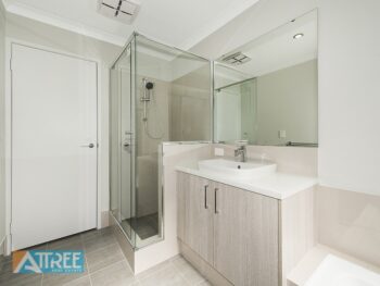 Listing image for 10 Pumice Road, Treeby  WA  6164