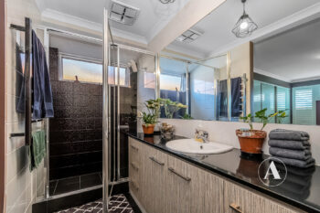 Listing image for 6 Luciana Way, Hilbert  WA  6112