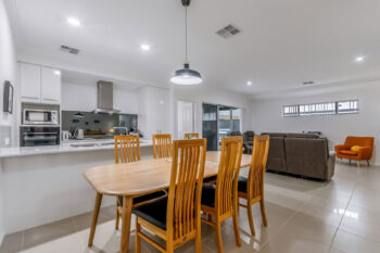 Listing image for 8 Langer Crescent, Champion Lakes  WA  6111