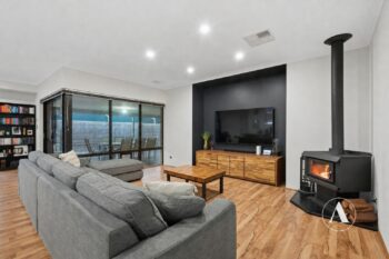 Listing image for 21 Munich Link, Piara Waters  WA  6112