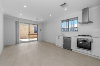 Listing image for 14B Hibiscus Street, Hammond Park  WA  6164