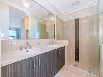 Listing image for 7 Leroy Way, Piara Waters  WA  6112