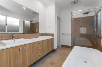 Listing image for 46 Wattledale Road, Haynes  WA  6112