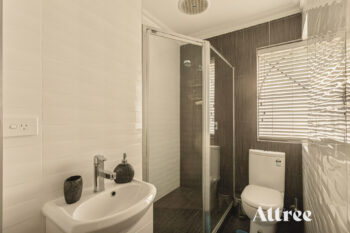 Listing image for 4 Illawarra Crescent, Canning Vale  WA  6155