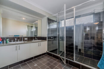 Listing image for 12 Clipper Parade, Canning Vale  WA  6155