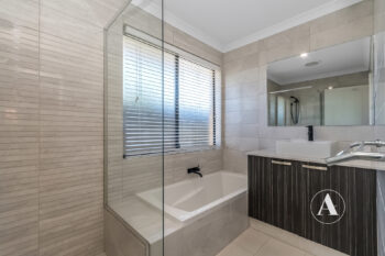 Listing image for 15 Aquamarine Parade, Treeby  WA  6164