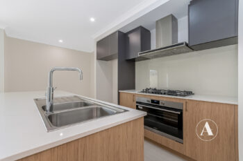 Listing image for 1 Yale Close, Haynes  WA  6112