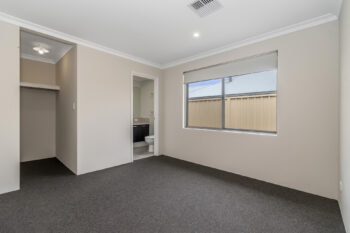 Listing image for 5 Somerset Way, Lakelands  WA  6180