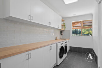 Listing image for 207 De Haer Road, Wandi  WA  6167