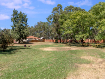 Listing image for 12 Silvergum Close, Stirling  WA  6021