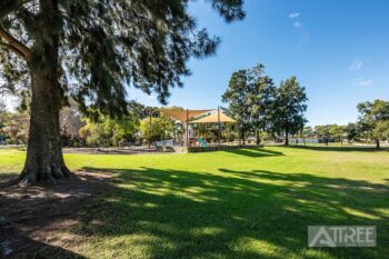 Listing image for 6 Waterlily Close, Huntingdale  WA  6110