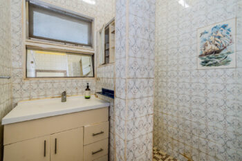 Listing image for 27 Connemara Drive, Thornlie  WA  6108