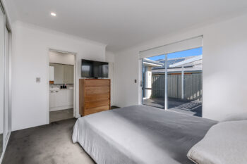 Listing image for 87 Macadamia Loop, Piara Waters  WA  6112