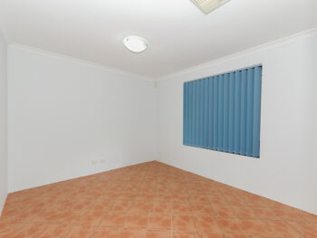 Listing image for 5 Spoonbill Place, Queens Park  WA  6107