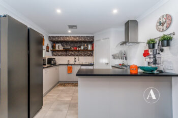 Listing image for 10 Kimball Street, Haynes  WA  6112