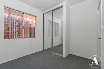 Listing image for 56 Lighthouse Grove, Madora Bay  WA  6210