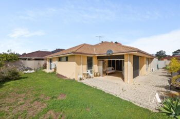 Listing image for 7 Randwick Bend, Harrisdale  WA  6112