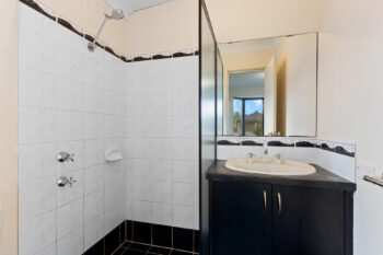 Listing image for 31 Jonquil Loop, Seville Grove  WA  6112