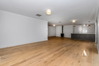 Listing image for 25 Woorabinda Rise, Lakelands  WA  6180