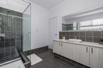 Listing image for 8 Aspinall Road, Byford  WA  6122