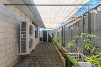 Listing image for 9 Charnwood Grove, Hilbert  WA  6112