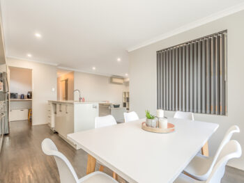 Listing image for 8 Boranup Rise, Piara Waters  WA  6112