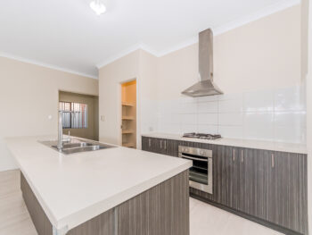 Listing image for 10 Crouch Place, Canning Vale  WA  6155