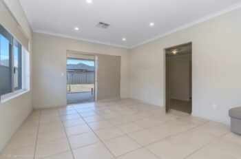 Listing image for 33 Glenlossie Avenue, Haynes  WA  6112