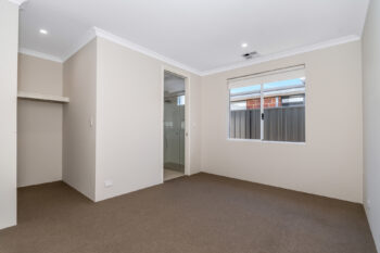 Listing image for 5 Hassell Road, Southern River  WA  6110