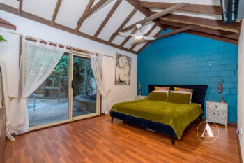 Listing image for 4 Tweed Close, Camillo  WA  6111