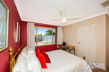 Listing image for 11 The Crest, Canning Vale  WA  6155