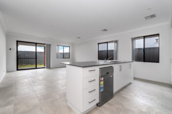 Listing image for 33 Cardinal Loop, Lakelands  WA  6180