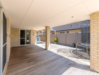 Listing image for 20 Kersley Loop, Harrisdale  WA  6112