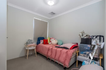 Listing image for 33 Glenlossie Avenue, Haynes  WA  6112