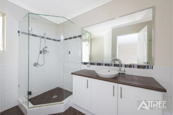 Listing image for 3/8 Batsford Way, Canning Vale  WA  6155