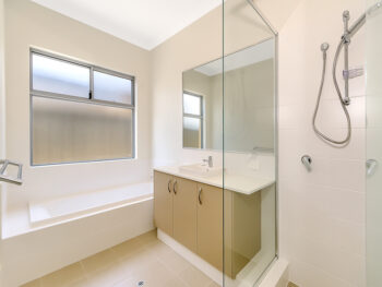 Listing image for 10 Greywacke Entrance, Piara Waters  WA  6112