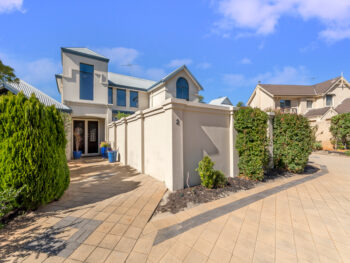 Listing image for 2 Hidcote Nook, Canning Vale  WA  6155