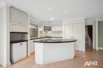 Listing image for 10 Hidcote Nook, Canning Vale  WA  6155