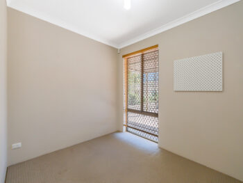 Listing image for 4/33 Chesterton Road, Bassendean  WA  6054