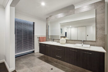 Listing image for 10 Classic Way, Southern River  WA  6110