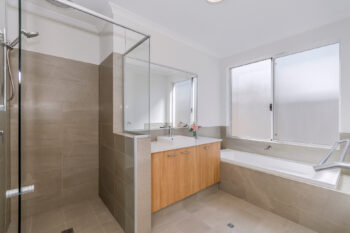 Listing image for 18 Verona Road, Piara Waters  WA  6112