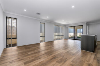 Listing image for 273 Whadjuk Drive, Hammond Park  WA  6164